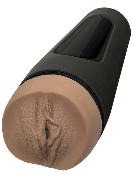 MAIN SQUEEZE LEXI2LEGIT ULTRASKYN STROKER